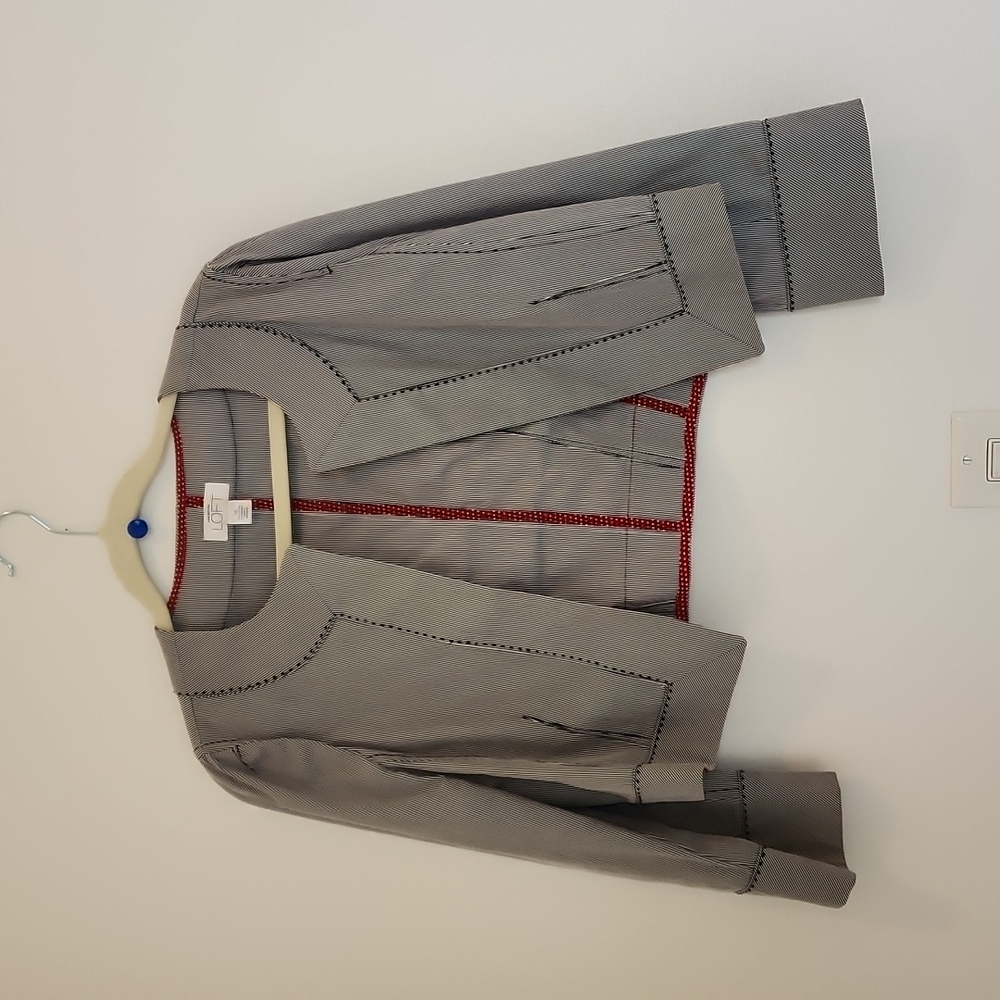LOFT BOLERO JACKET PINSTRIPES W/RED STITCHING.  SIZE 10